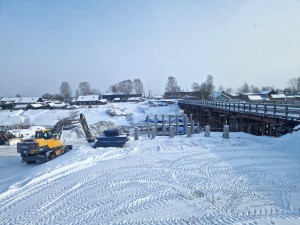 Архангельская область: в Няндомском округе возводят опоры моста через Мошу